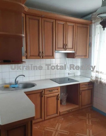 ТРОЕЩИНА! 2 кімнатна квартира 60м2! Вулиця Закревського 47-А - фото 1