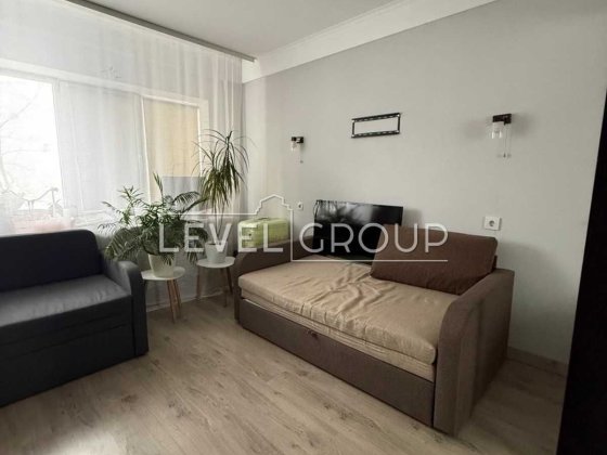 Продаж 3х - кімнатної квартири ( 60м2) на 5 поверсі Київ