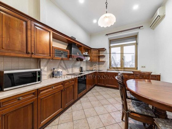 Шикарна Квартира Продаж Центр Шовковична 23 Ліфт Київ