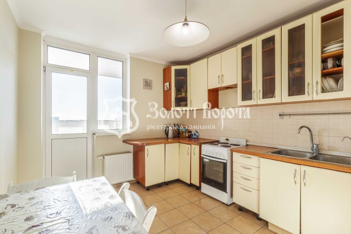 Квартира 3к. Гарний стан. Крушельницької, 15, Осокорки, Дарницький р-н - фото 1