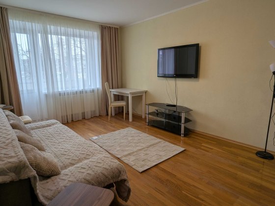 Здається 2-кімнатна квартира в центрі Бердичева (Садова 14) Бердичів