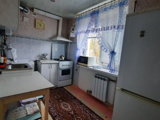 2 комн Украина Черемушки 3/5 Каменское