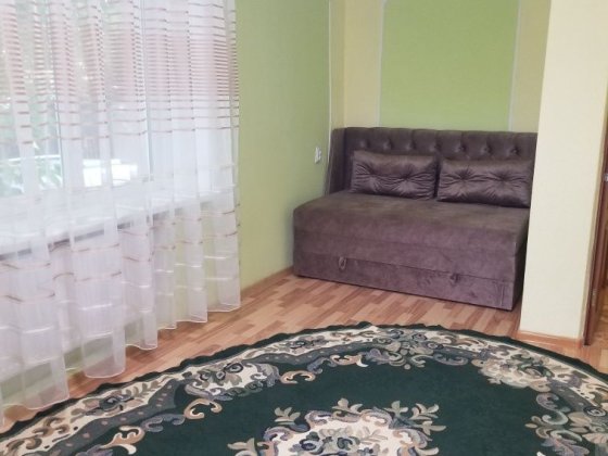 Здається однокімнатна квартира на довгострокову аренду Виноградів