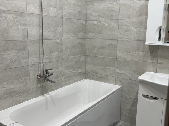 Здається 3 кімнатна квартра Виноградов