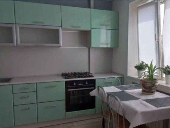 Сдам 2-3х к комн комнатную кв-ру 12000 Каменское