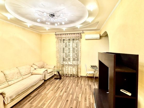 Срочно сдам 3-ком АО ЦЕНТР ГОРОДА