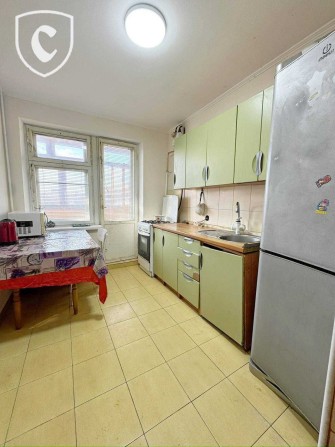 Оренда кімнат у 3-кімнатній квартирі в центрі міста - фото 1