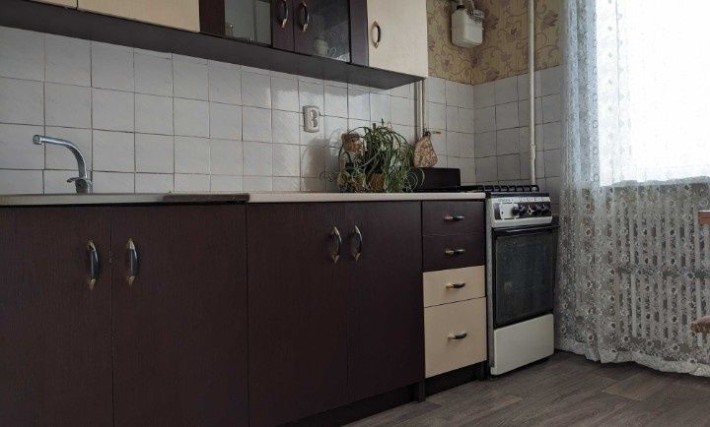 Сдам 2х комнатную квартиру левый берег 10й район - фото 1