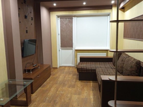 Сдается 1к на 2 этаже с автономным отоплением и с постоянной водой Дружківка