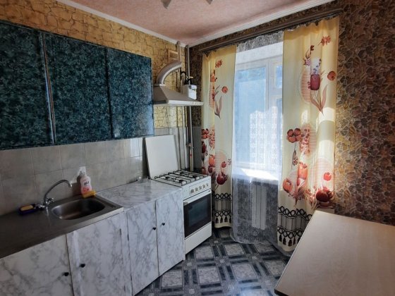 Довгострокова оренда квартири. В районі центрального ринку Изюм