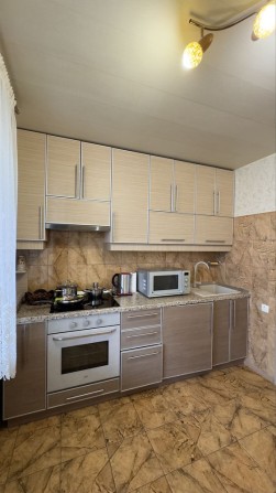 Просторная 3-комн. Киевка с хорошим ремонтом ! - фото 1