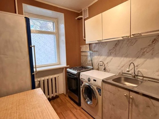 Сдам на год и более гостинку на Шума Чорноморськ