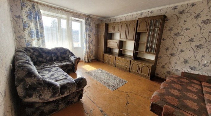 Оренда  1 кімнатної квартири  на Мікрорайоні. - фото 1