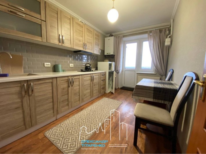 Здам гарну двокімнатну в р-ні 3ї школи!! - фото 1