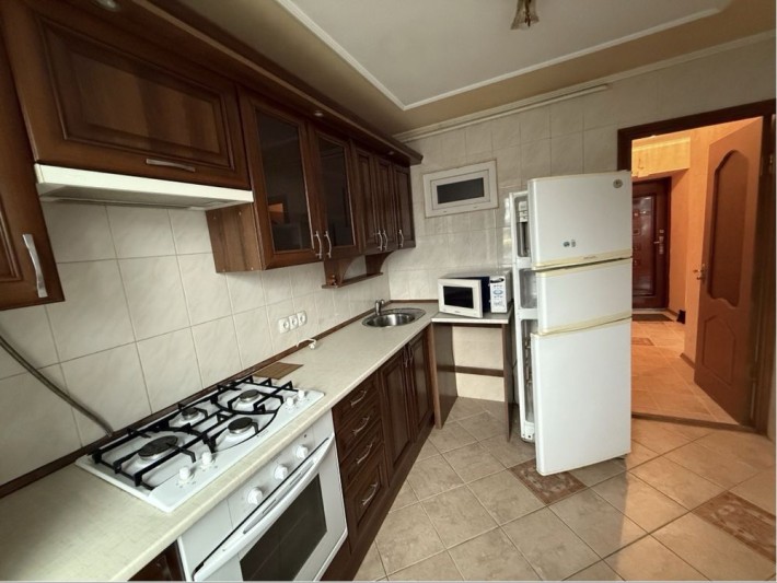 Оренда 1 кімнатної квартири в центрі  міста . - фото 1