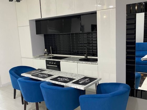 Продам  видовую 3х ком квартиру ЖК Новодворянский Центр Днепр