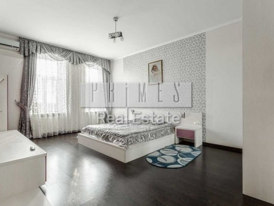 Продаж 2к квартири, Царський будинок, вул. Антоновича, 48-Б, Центр Київ