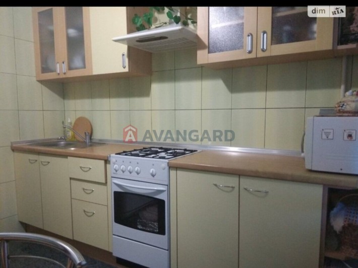 Продаж 3-кімнатної квартири з меблями, Сікорського - фото 1