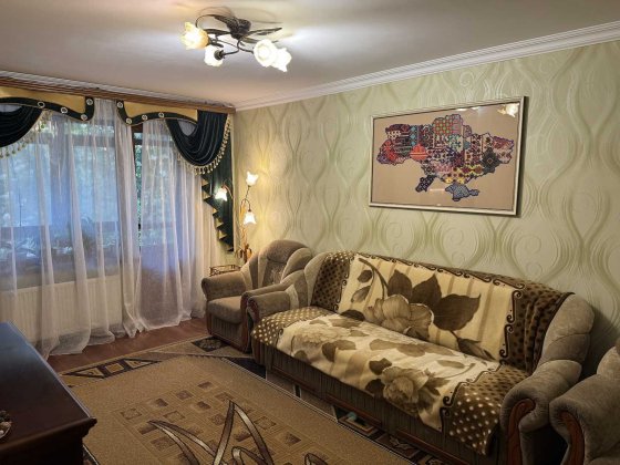 4 кімнатна квартира + гараж, АГО, 4 поверх Кропивницкий