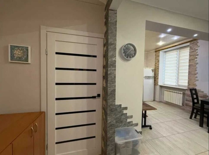 *Продається 2-о кімнатна квартира вул. СТАЛЕВАРІВ 4/4 - фото 1