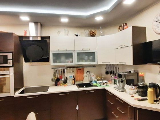 Продам 3к. на Рабочей , кирпичн.  дом,  2 /14 , автономка . NS Днепр