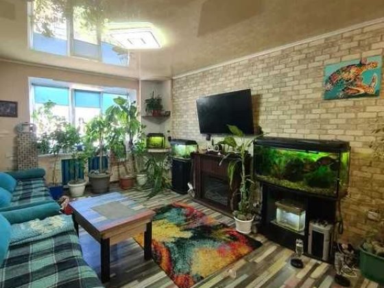 продам квартиру с ремонтом на ж/м Парус Дніпро