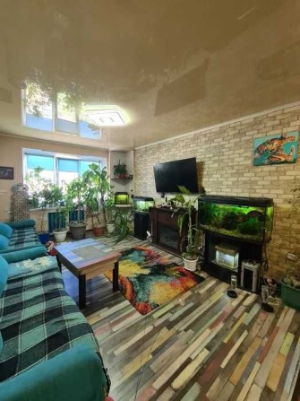 продам квартиру с ремонтом на ж/м Парус - фото 1