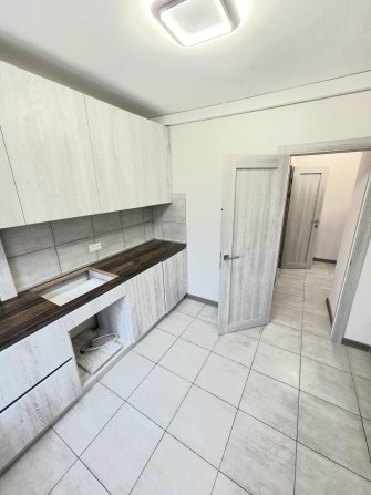 Эксклюзивная 2х на Парусе , новый ремонт! - фото 1