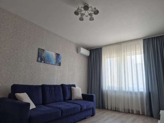 Продаж 1-к квартири вул.  Софії Русової 3 Киев