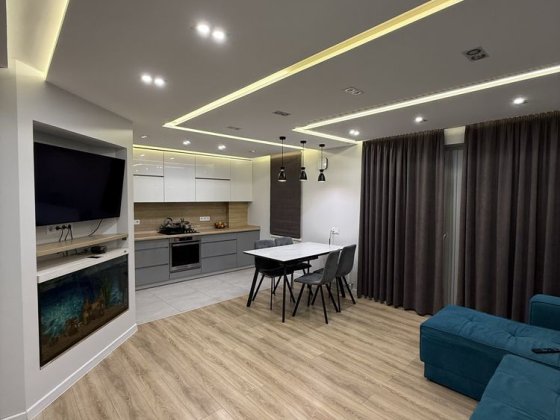 Продам квартиру с дизайнерским ремонтом на Жадова Кропивницкий