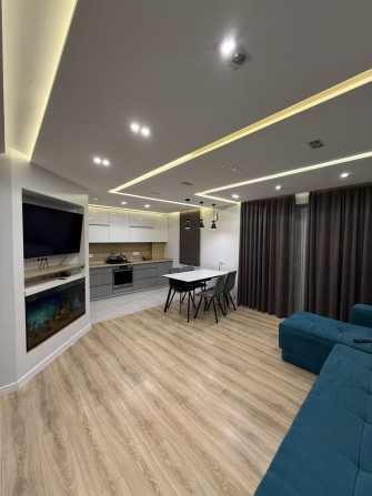 Продам квартиру с дизайнерским ремонтом на Жадова - фото 1