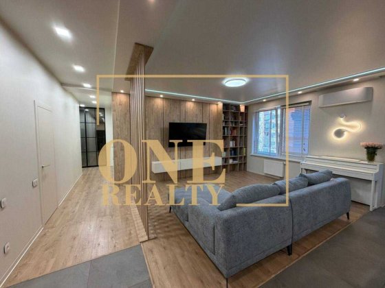 Продаж квартири бізнес-класу 108 кв.м ЦЕНТР Повна автономність Паркінг Київ