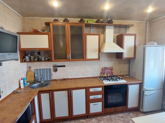 Продается 4-ех комн квартира Осипенковский микрорайон Запоріжжя