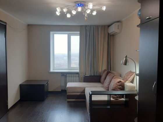 Продам уютную 2-х комнатну квартиру с евроремонтом, мебелью и техникой Запорожье