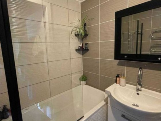 Продам 2-к квартиру. (Сертифікат)Район Ковалівка. 2-й поверх Кропивницкий