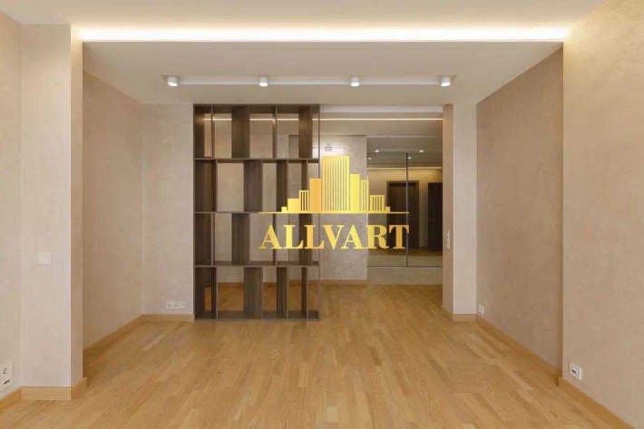 Продаж 4к квартири, вул. Єлизавети Чавдар, метро Осокорки - фото 1