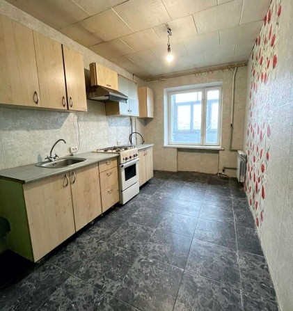 Продам 3-к квартиру (чешка 70м2) в кирпичной высотке на Сухомлинского - фото 1