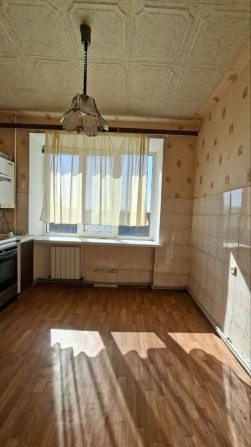 Продаж великої 3к. квартири (обкомовський будинок) Центр - фото 1