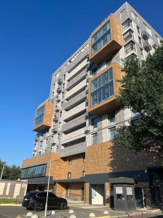 Продам 1-кiмнатну квартиру у ЖК " 5 КОНТИНЕНТ".  6 поверх. - фото 1