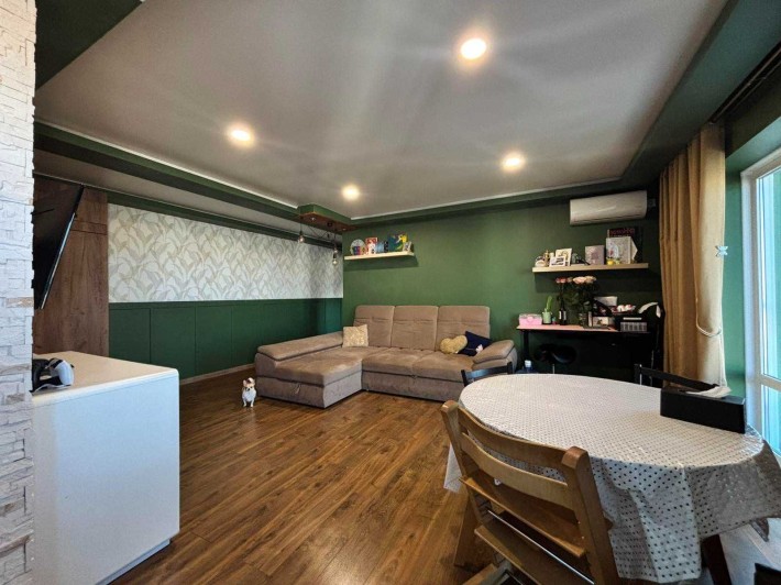 Велика 3-кімнатна квартира з дизайнерським ремонтом | 82 м² | Попова - фото 1