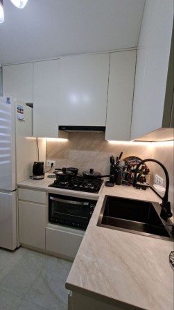 Продається 3 кімн. квартира - фото 1