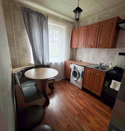 Продам 1-к квартиру на пр. Поля / Кирова (средина) - фото 1