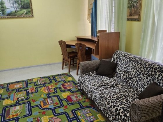 Продається двокімнатна квартира Центр Кропивницький