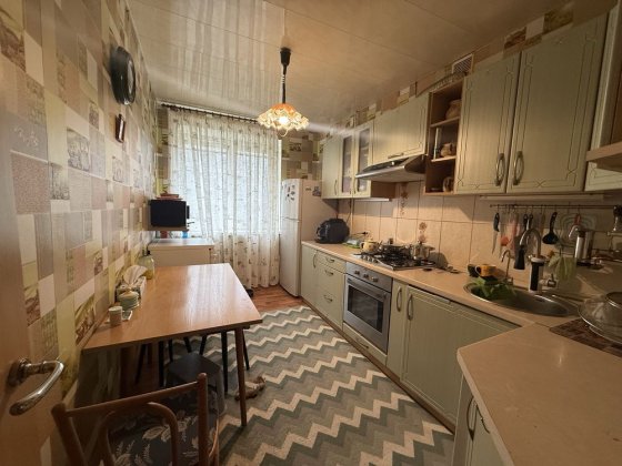 Продам 3-х кімнвтну квартиру. Придніпровськ. Ремонт, меблі Днепр