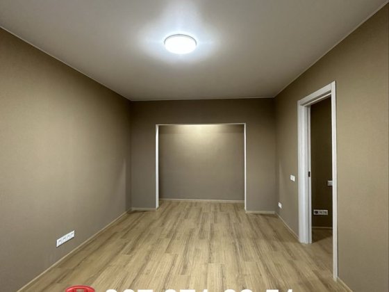 2к. р-н Малого ринка, 5/9,новий ремонт! Запоріжжя