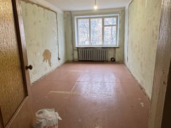 2-кімнатна квартира Новомиколаївка 3/5 поверх Кропивницький