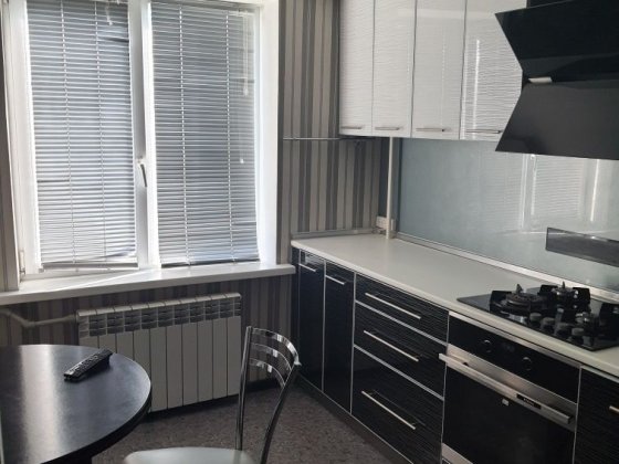 Продам 3 кімнату вул. Днепровские пороги Запорожье