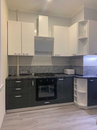 Продам 2х ком квартиру с ремонтом (Тітова) Незалежності
(сталінка ) - фото 1