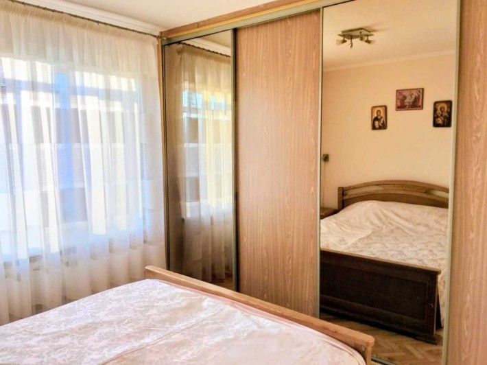 Продаж 3-кімнатної квартири на Науковій Вікторія Гарденс - фото 1