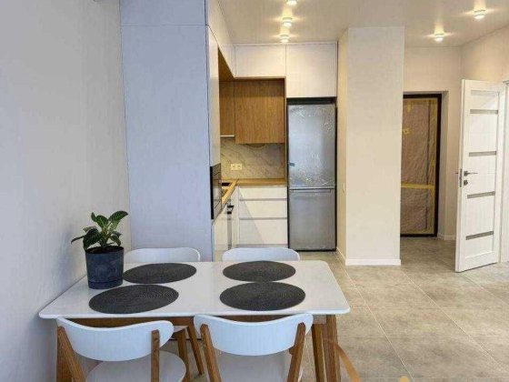 Продаж 1к квартири з ремонтом у новобудові по вул. Стрийська ( Єоселя) Львов